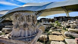 Kuşadası’ndaki Anaia Kadıkalesi’nde kazı çalışmaları incelendi! 2026 hedefi konuşuldu